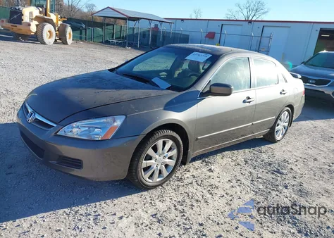 2006 Honda Accord 3.0 Ex from USA, damaged, VIN 1HGCM66546A030808